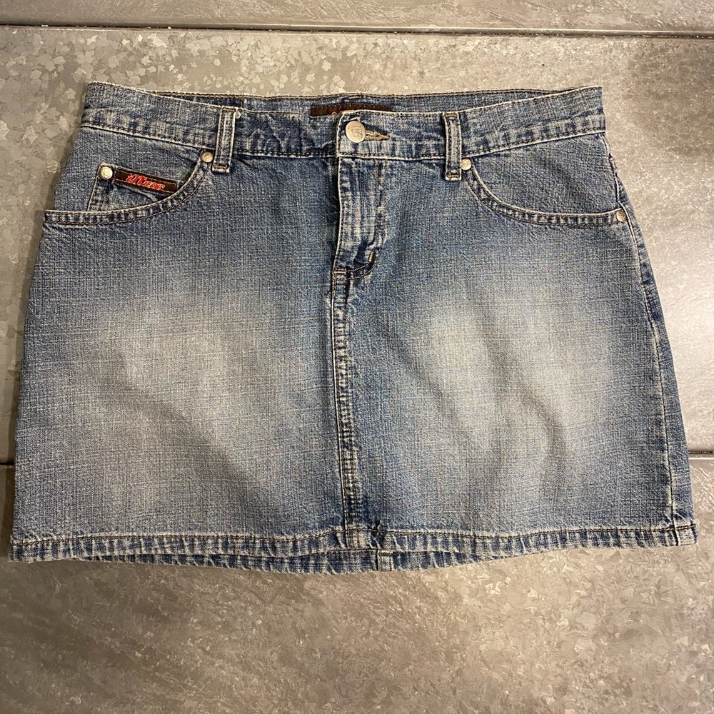 IT Jean low to mid rise mini skirt
